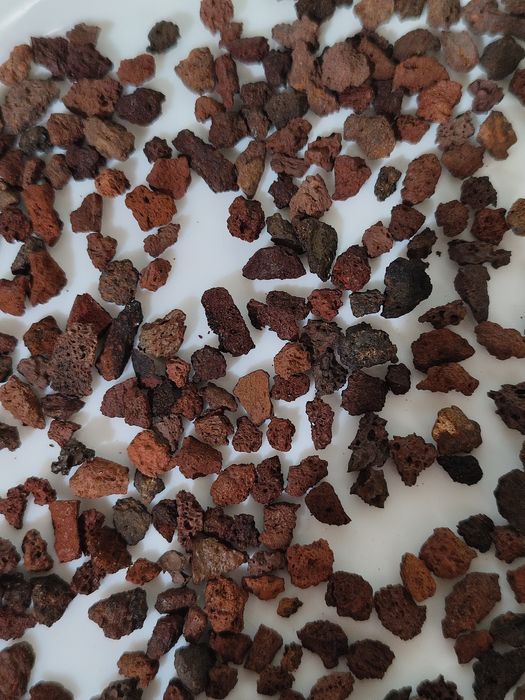 Продам лаву для аквариума