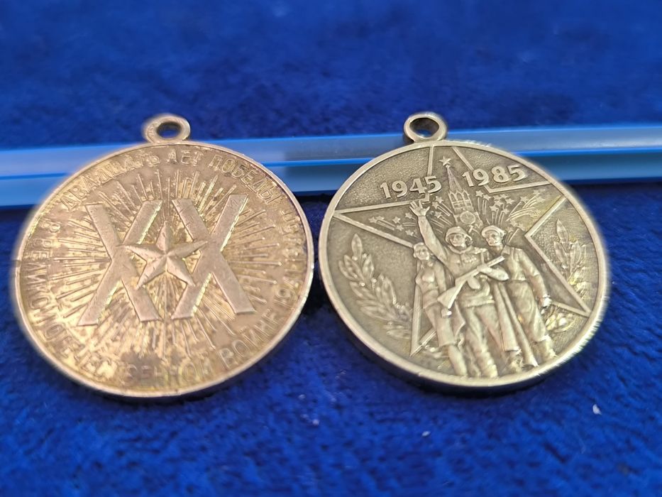 antikvar kumush original sotladi 2tasi 1000$.