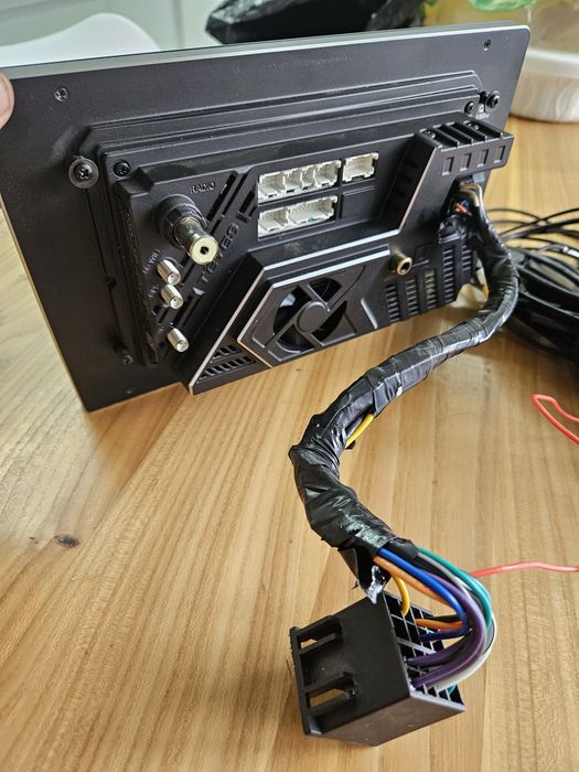 Автомагнитола TEYES cc3(2k)4+32GB