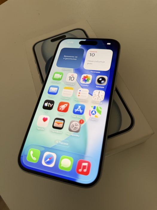 Продавам Iphone 15