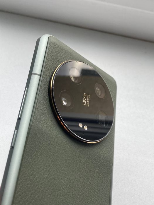 Продам Xiaomi 13 Ultra CN