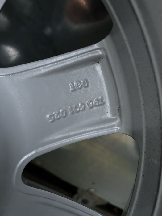 Оригинални джанти 5х130 17цола VW