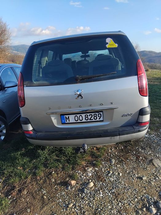 Пежо 807 миниван