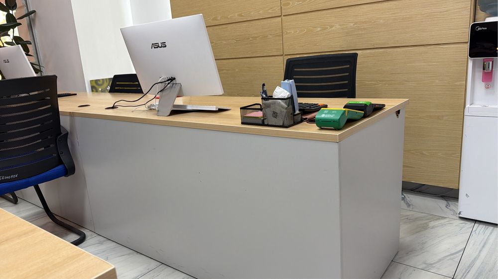 Офисные столы, офисная мебель