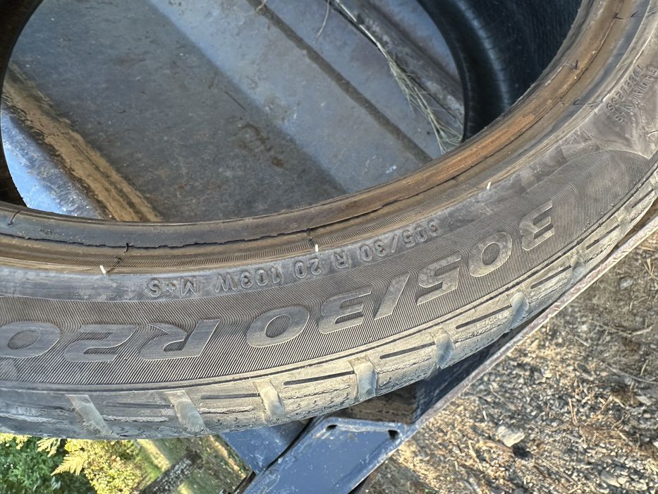 Зимни гуми 305/30/20