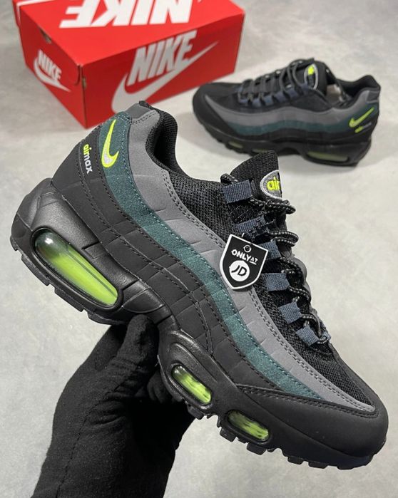 Nike Air Max 95 номер 40,41,42,43,44,46