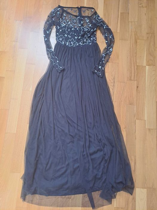 Черна ефирна рокля с тюл