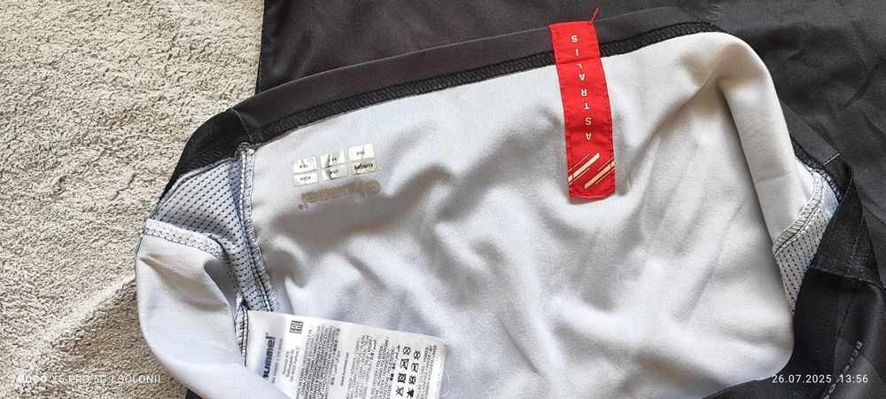 Шапка и тениска Astralis