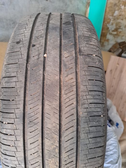 Продам шины Nexen 19