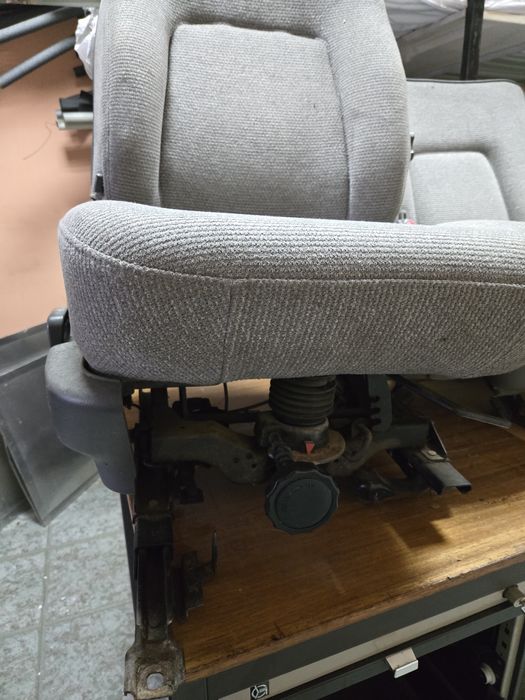 Продавам седалки за Паджеро