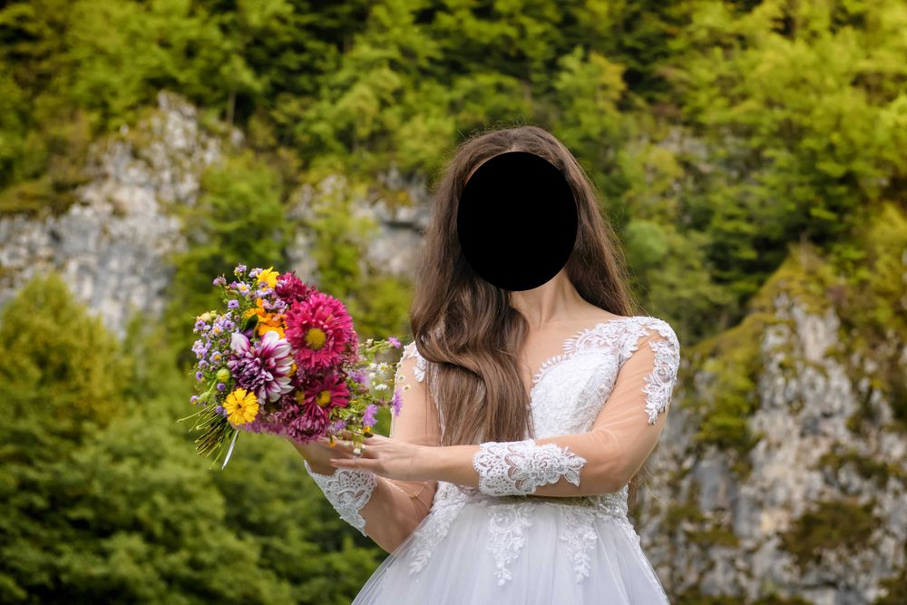 Rochie mireasa mărimea 36 (S) cu voal și cerc