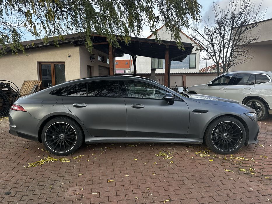 Mercedes-Benz AMG GT 53 4MATIC+ 3.0L 435 Cp