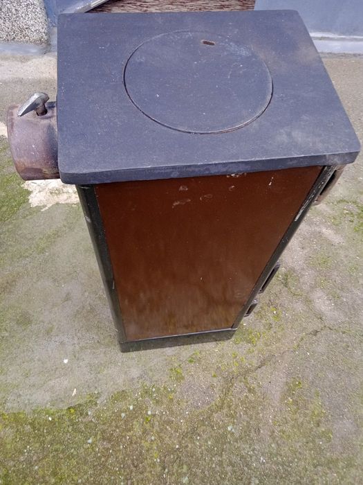 Продавам печка Терма.