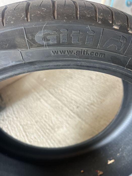 Vand 2 cauciucuri de vara runflat GITI noi
