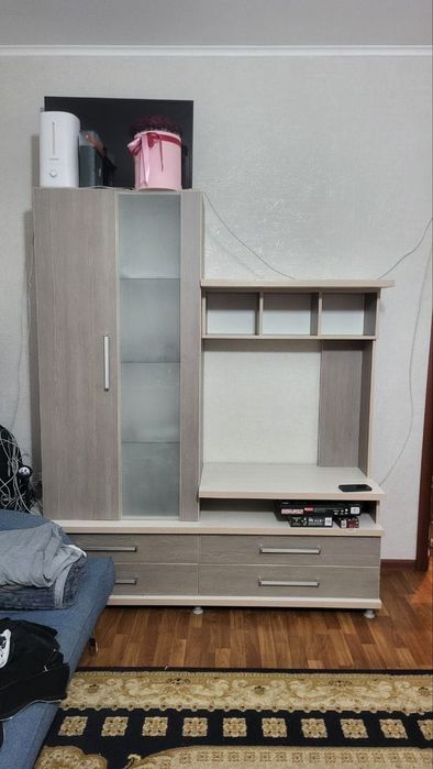 Стенка для гостиной/стенка под ТВ