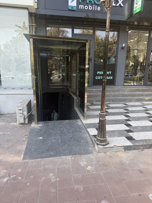 Аренда Нежилой Дружба 60м2/0/9 подвал 800уе