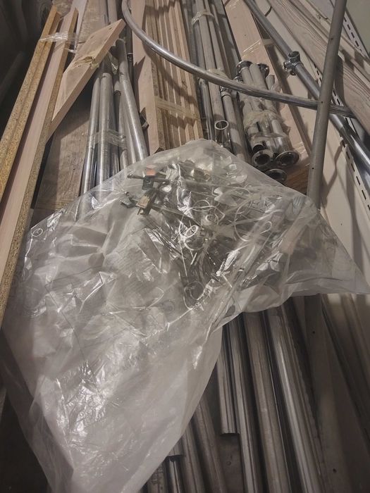 Мебель для вещевого бутбутика