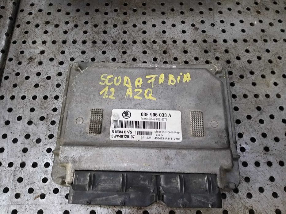 Ecu calculator motor 1.2 b skoda fabia 1 6y 2003 03e906033a 5wp4012007