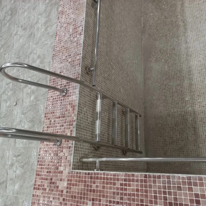 Лестница для Бассейна