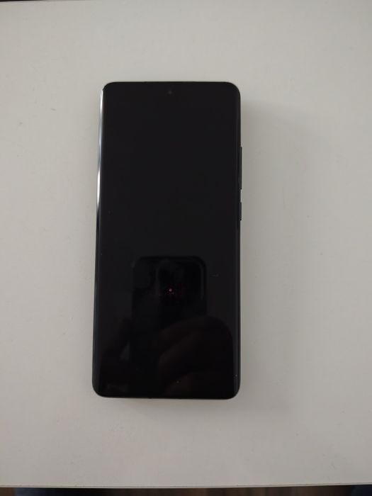 Vând telefonXiaomi 12