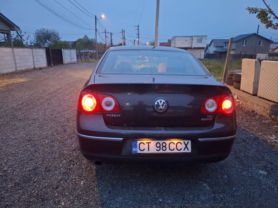 Vând passat B6 2010, 1.6 tdi