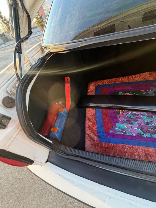 Продам Ауди 80б4