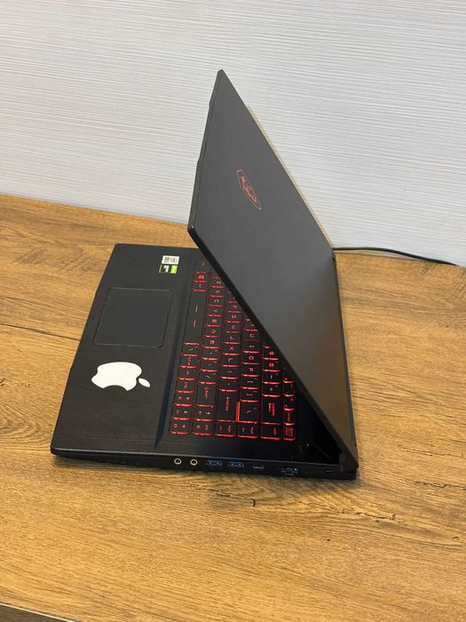 Laptop MSI Gaming 15.6'' GF63 Thin 10SC, 8gb RAM, placa video 4gb