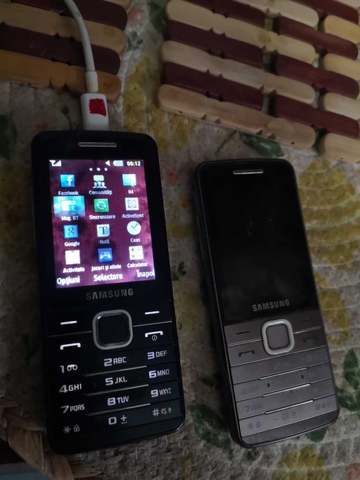 SAMSUNG S5610 , functional , problema display
