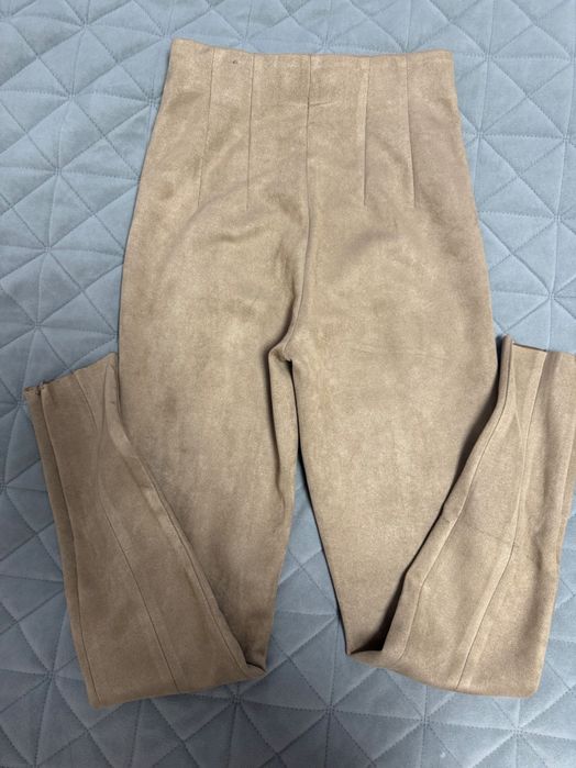 Нов панталон Zara