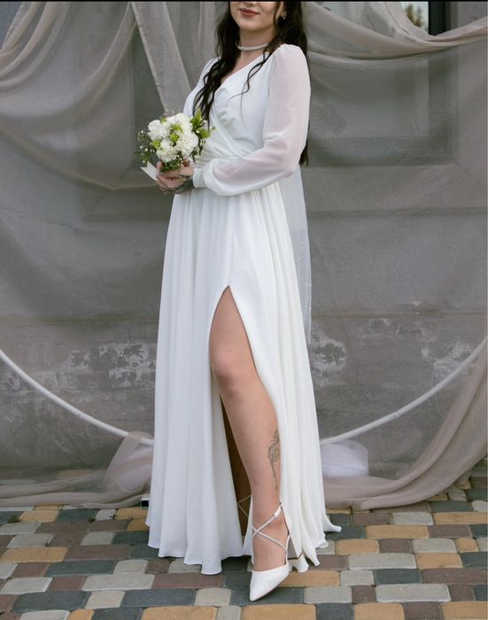 Платье свадебное