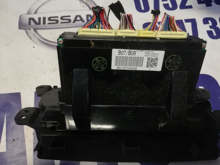 Panou comanda clima kia carnival 2006-2012