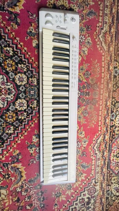 Синтезатор korg k61p