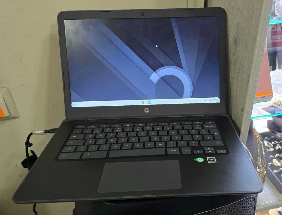 Лаптопа HP Chromebook 14 G5