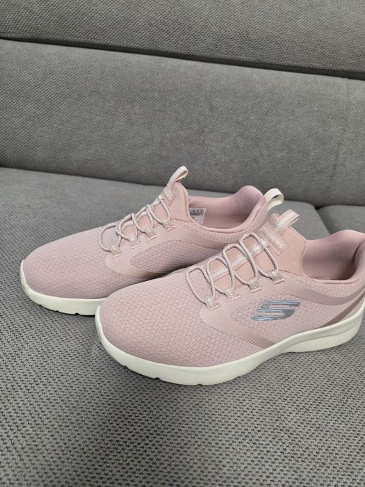 Маратонки Skechers