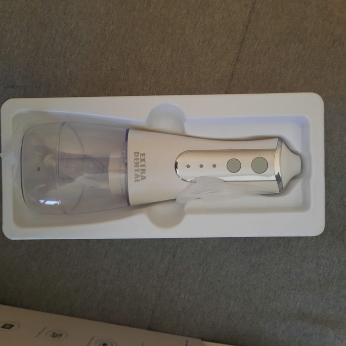 Ирригатор для полости рта.