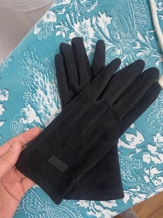Перчатки женские