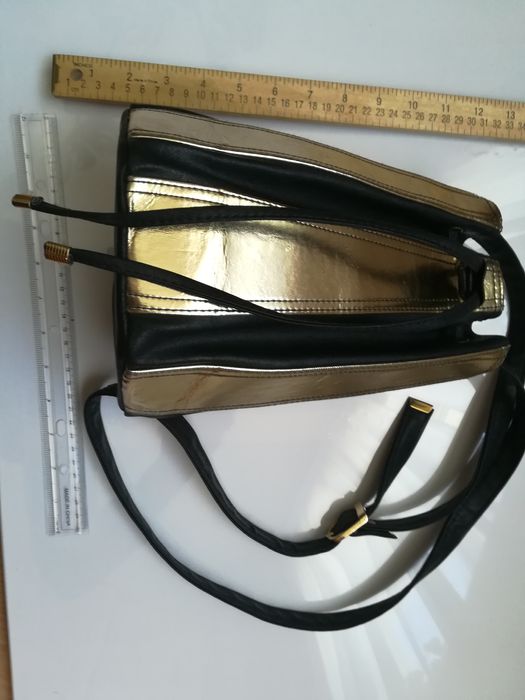 Poseta, geanta tip sac