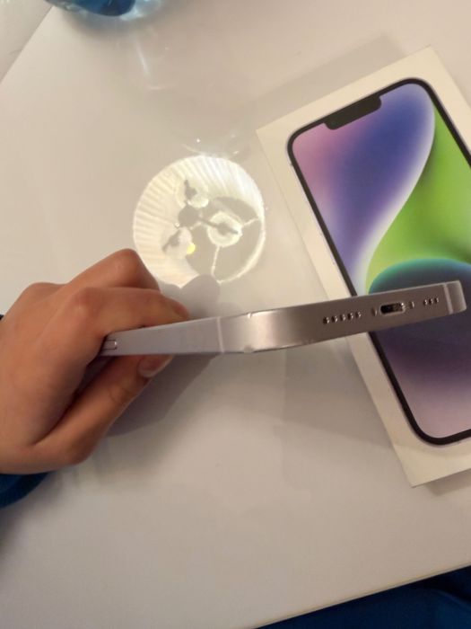 Iphone 14 128gb 78% baterie culoare mov deschis