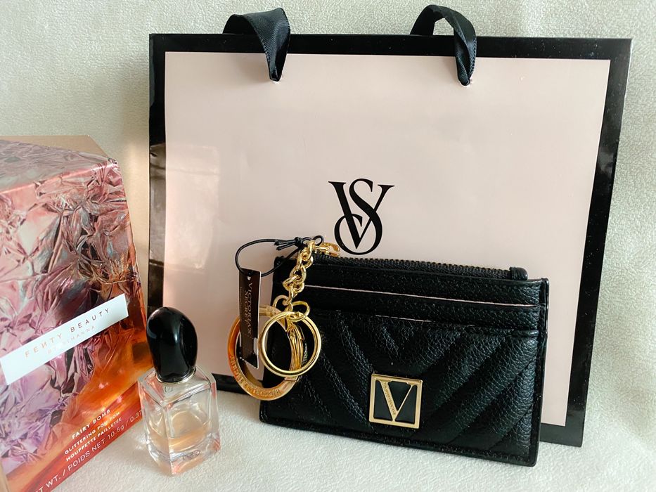 Victoria’s Secret - ключодържател и картхолдер, нов с етикет