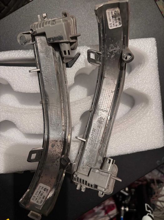 Semnalizare oglinzi originale BMW F30