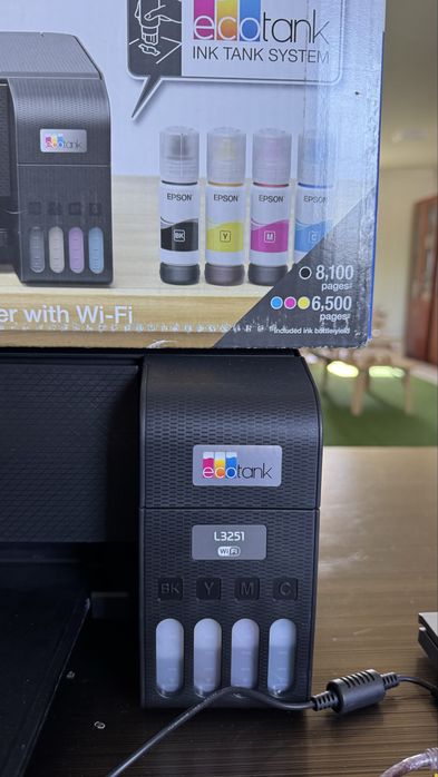 Продам цветной принтер