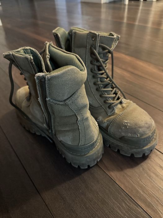 Strike Boots Green