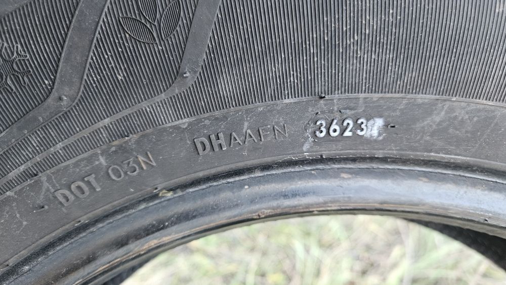 2бр гуми 195 65 15 дот 23