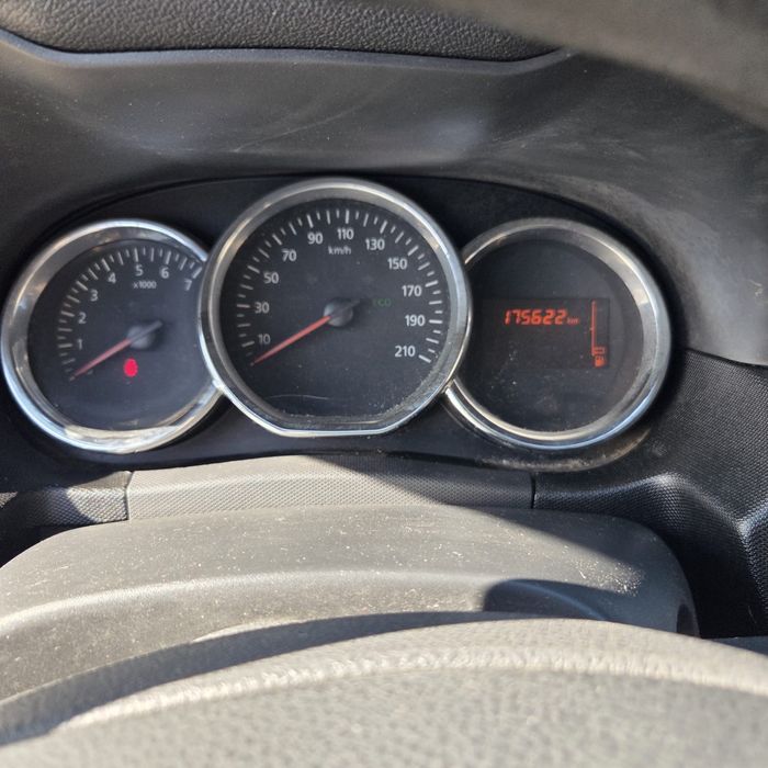 Dacia Duster , Benzina + GPL , An 2014