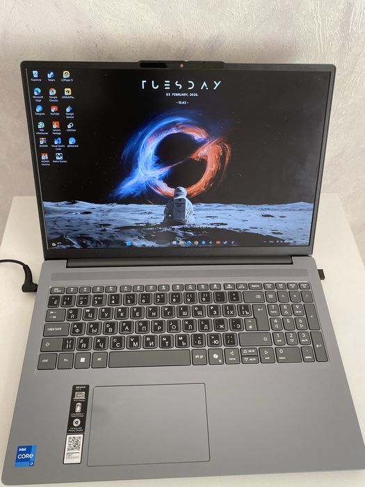 Lenovo Ideapad slim 3 2025