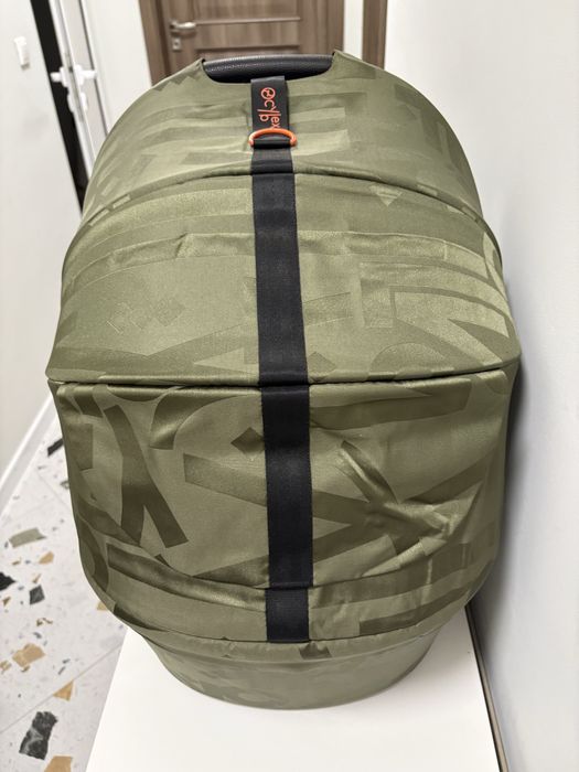 Cybex Melio Cot Street