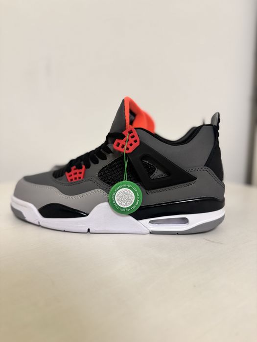 Jordan 4 Infrared
