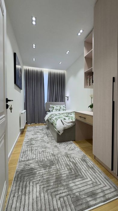 Продается 4х комнатная квартира дуплекс (RV33)