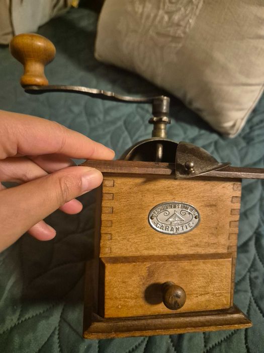 Rasnita cafea vintage