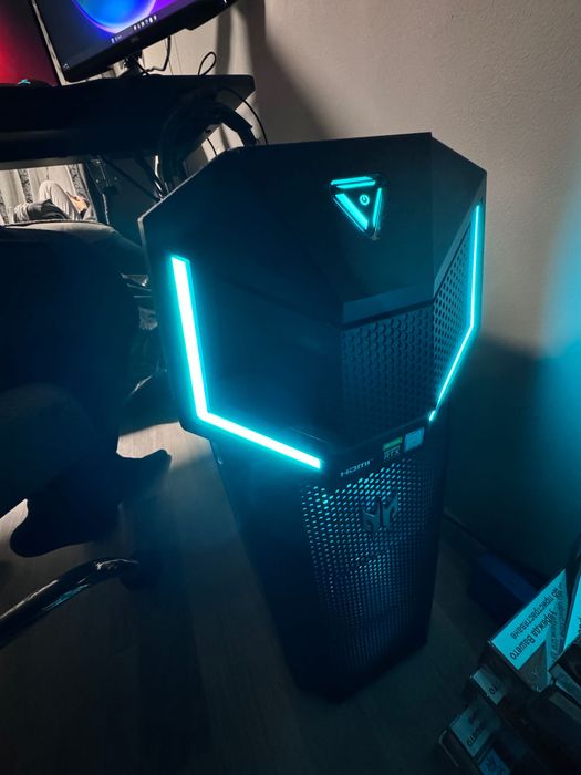 Ofertă setup de gaming complet! Unitate+2monitoare+birou+perif+scaun